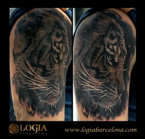 Tatuaje www.logiabarcelona.com Tattoo Ink 00015